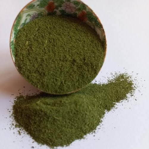 پودر گیشنیز خشک( ۱۰۰گرم)